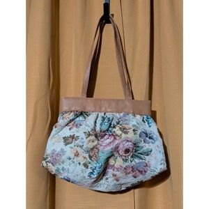 Vintage 1980s Grandma Chic Cottage Core Etra Brand Floral Tapestry Handbag